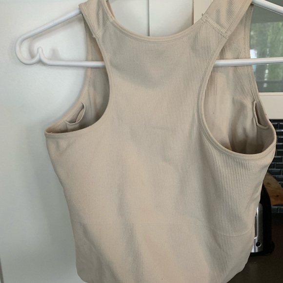 H&M ribbed sports bra - Picture 4 of 5